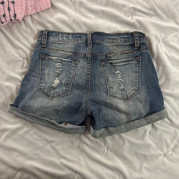 Denim shorts - Picture 3 of 3